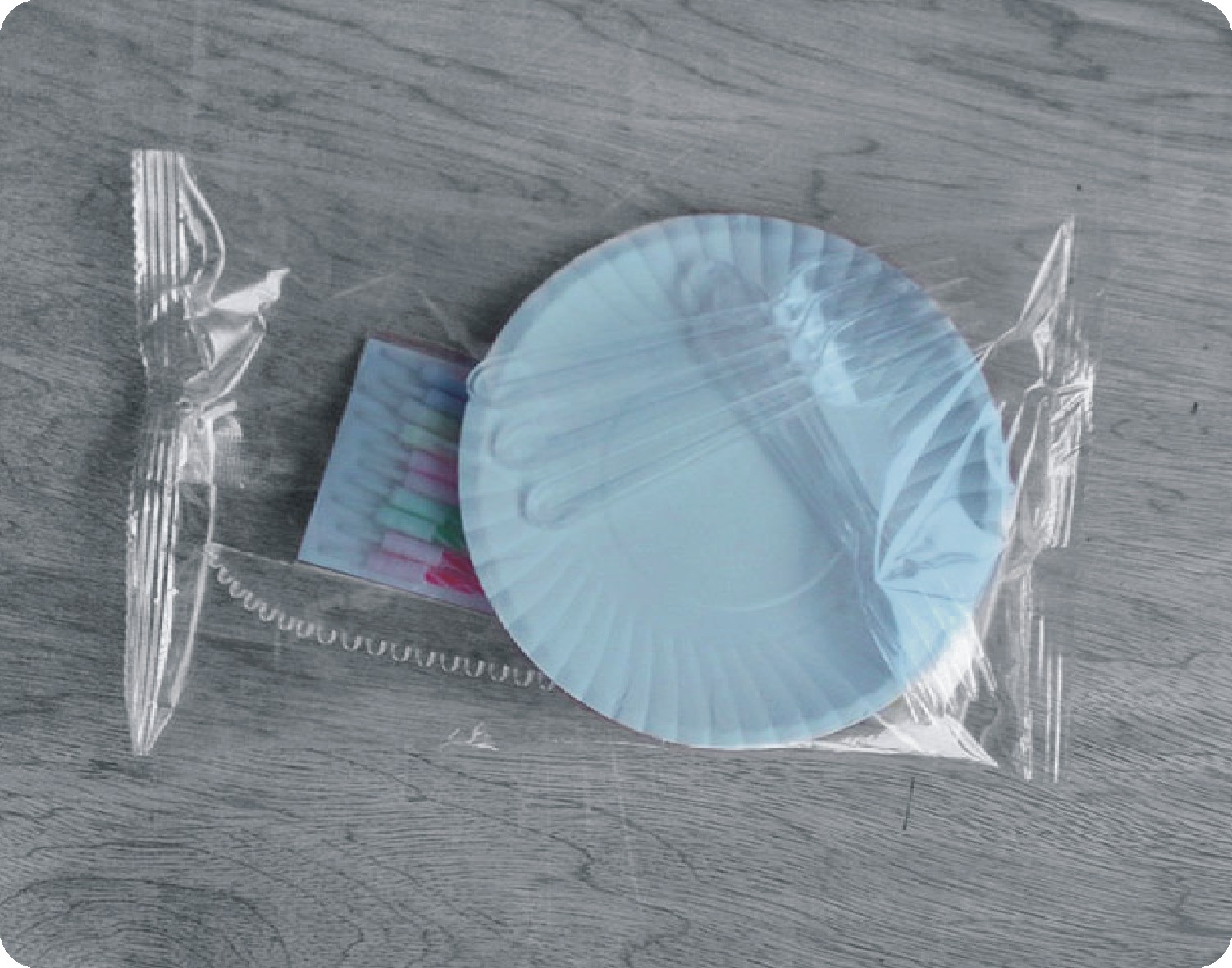 蛋糕碟-餐具一次性用品包装机械案例